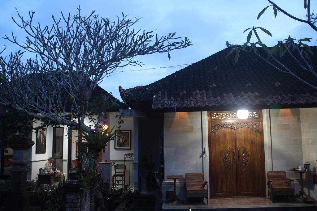 Ubud Rooms B&B Exteriör bild