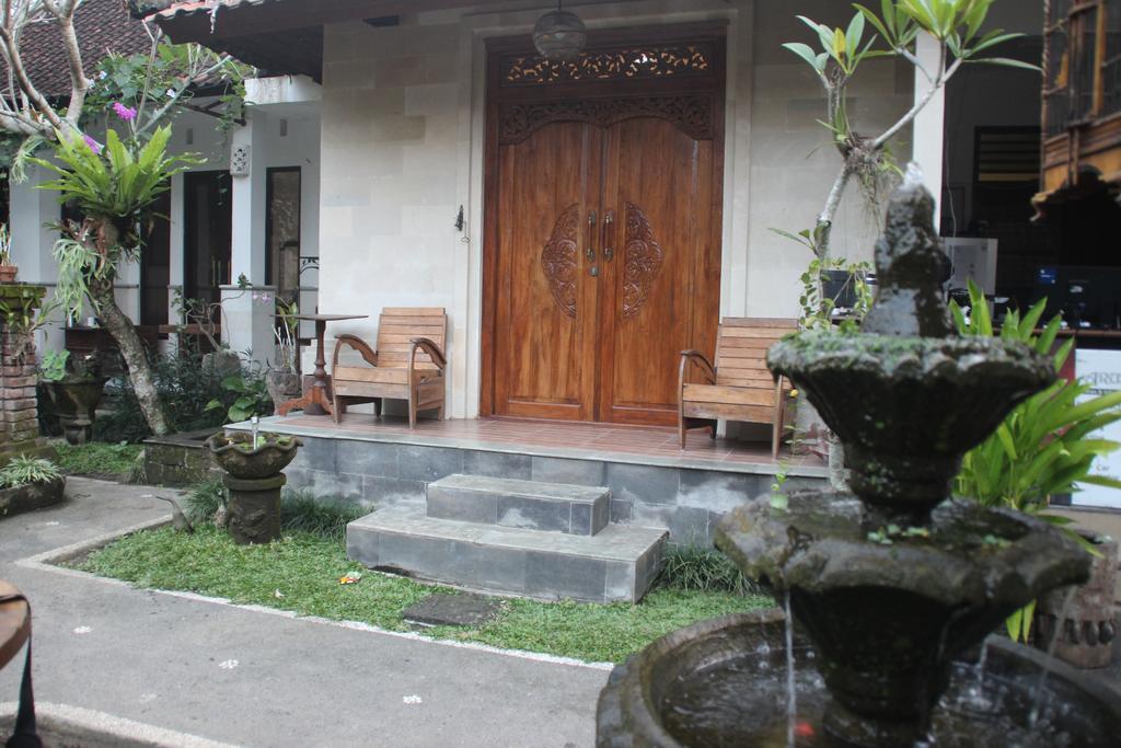 Ubud Rooms B&B Exteriör bild