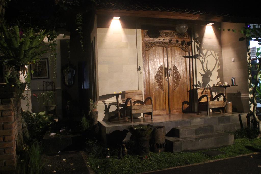 Ubud Rooms B&B Exteriör bild